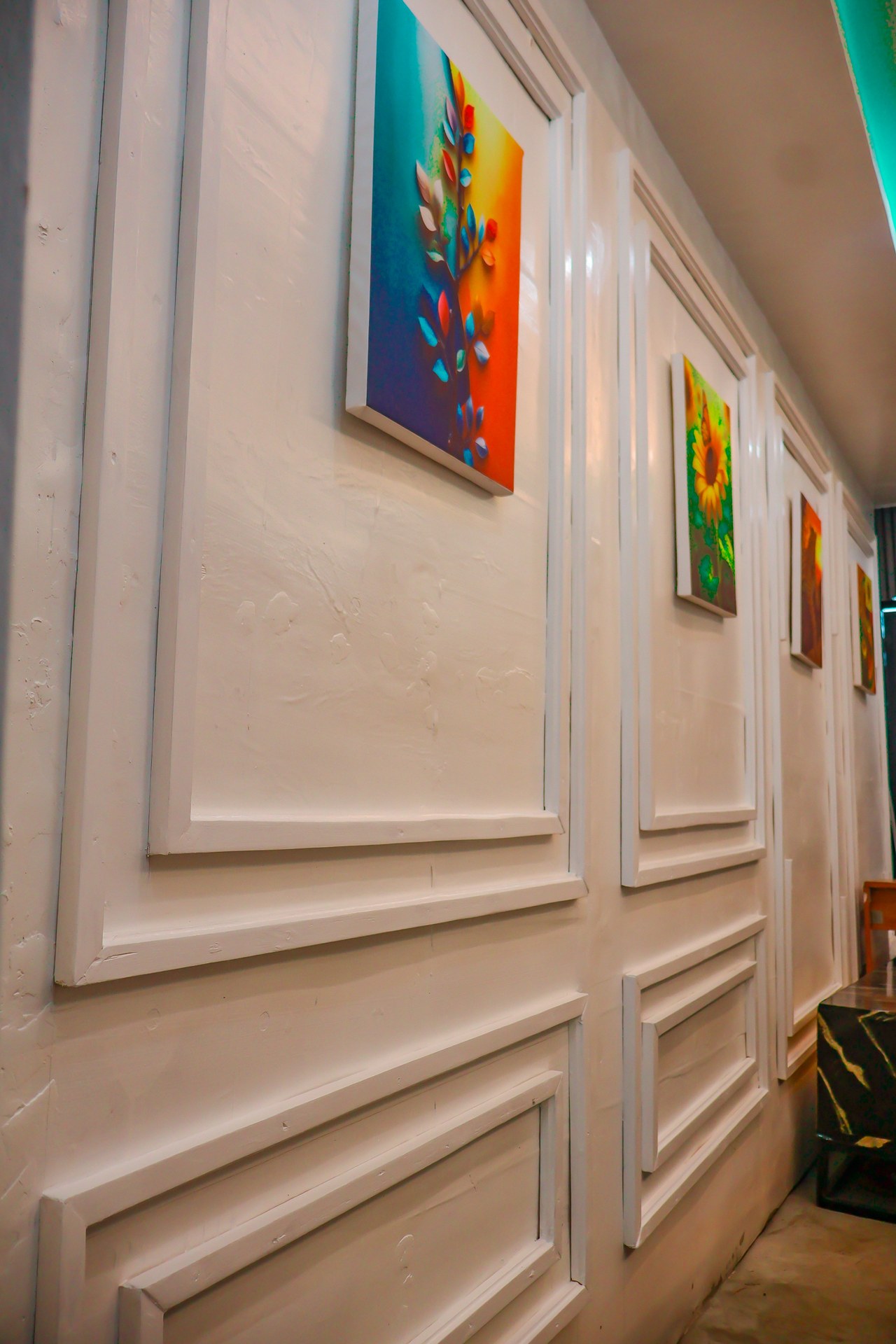 Urban Craft wall moulding installation